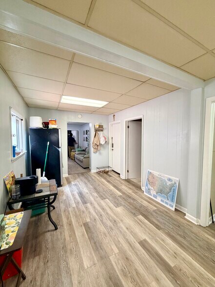 Kitchen - 546 Quincy Ave