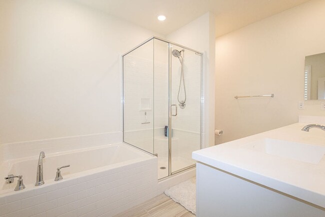 Building Photo - Bright and Airy Split-Level Townhouse in W...