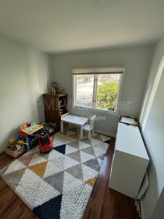 Building Photo - 244 Weatherstone Dr