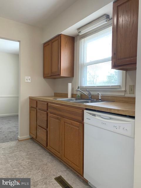 Building Photo - 10810 Leavells Rd