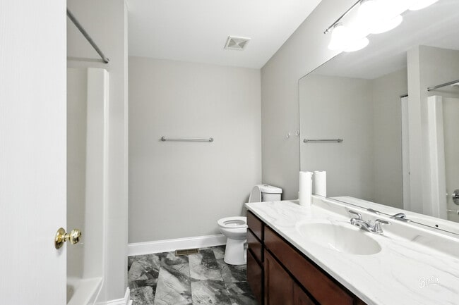Building Photo - 751 Cherry Creek Dr