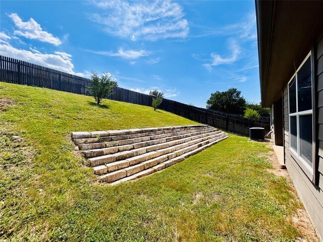 Building Photo - 15205 Wideleaf Cove