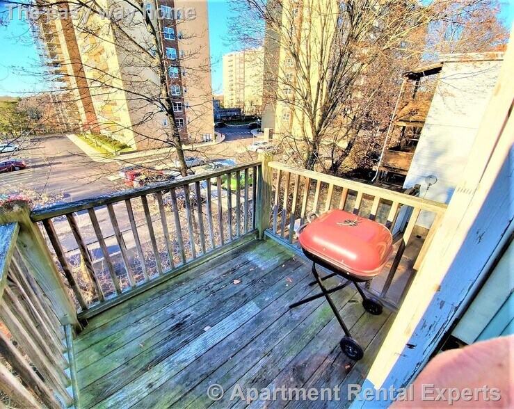 Building Photo - 39 Waterhouse St