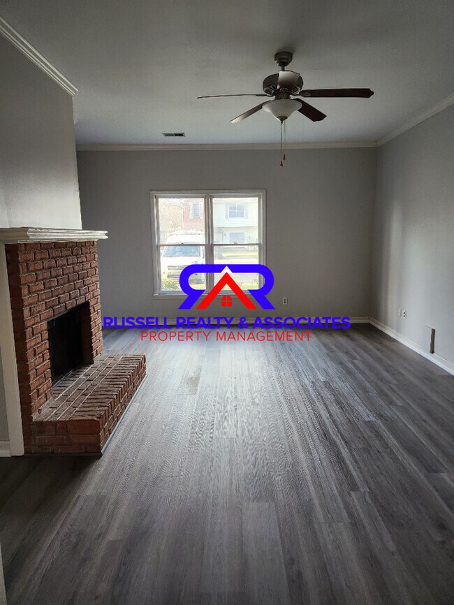 Helena Area....Spacious 2 Story Townhome! 605 Hillsboro Ln Helena AL