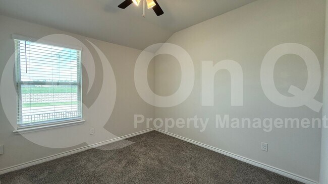 Building Photo - 2141 Steer Creek Pl