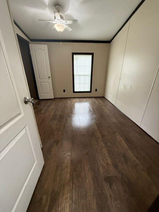 Building Photo - ? Beautifully Updated 3 Bedroom, 2 Bath Home in Bell City! ?