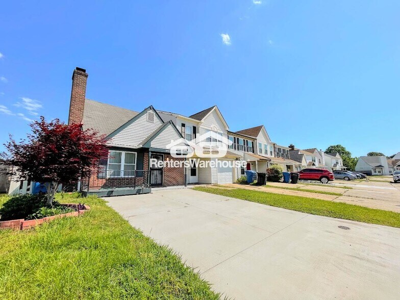 Building Photo - 3930 Rica Dr