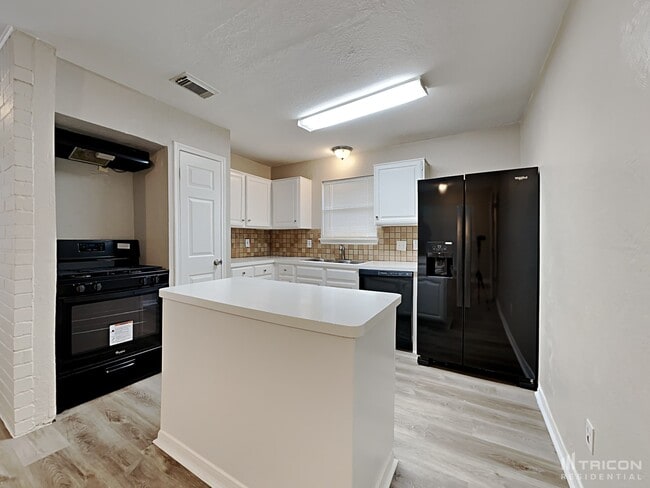 Building Photo - 12702 Ashford Meadow Dr