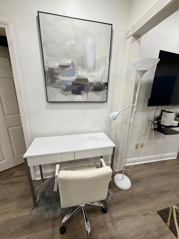 Building Photo - 747 Fourth St