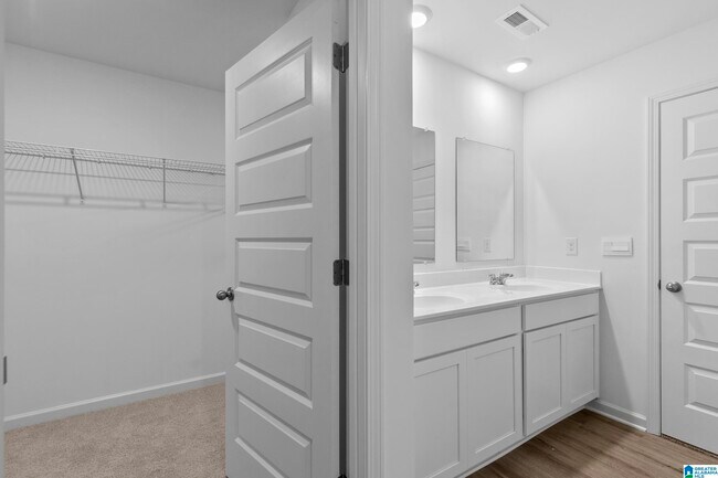 Building Photo - 341 Archers Brk Ln