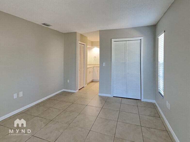 Building Photo - 5220 Juliet Ct