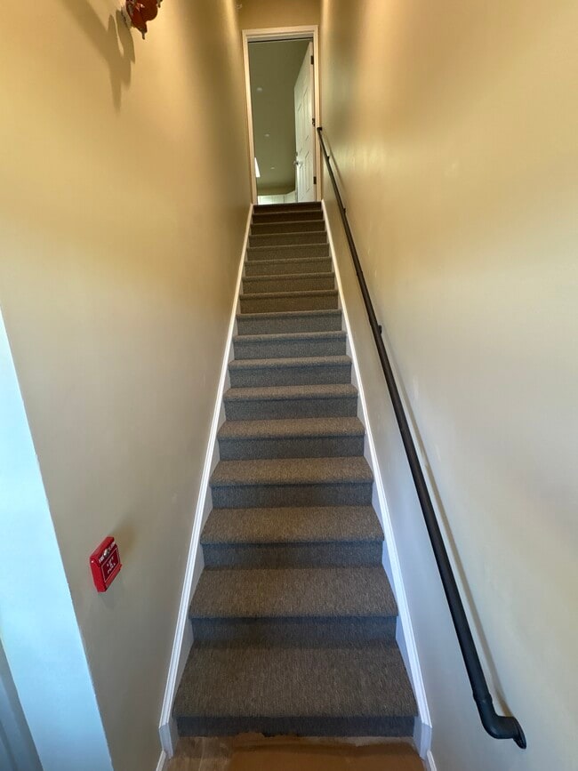 Building Photo - Kistler Place