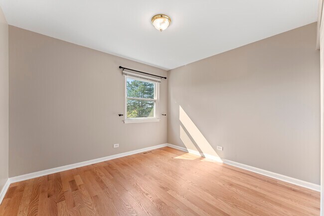 Building Photo - 503 Nebraska Cir