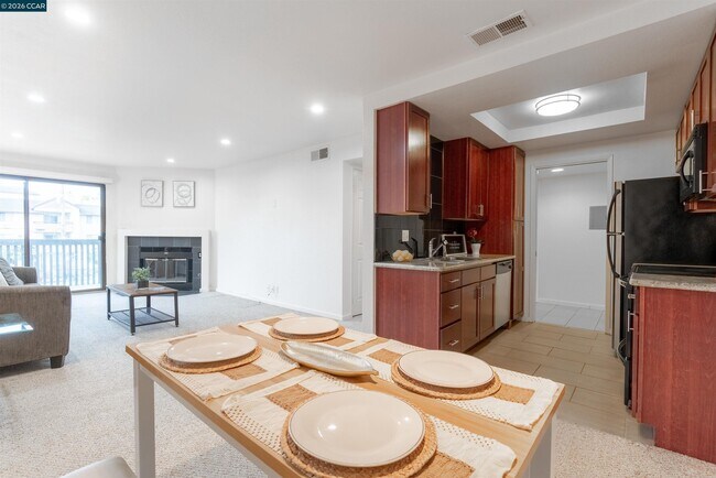 Building Photo - 1315 A St