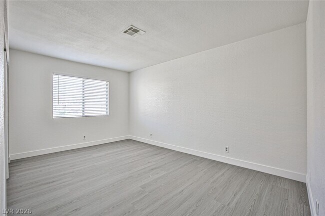 Building Photo - 7957 Lions Rock Way