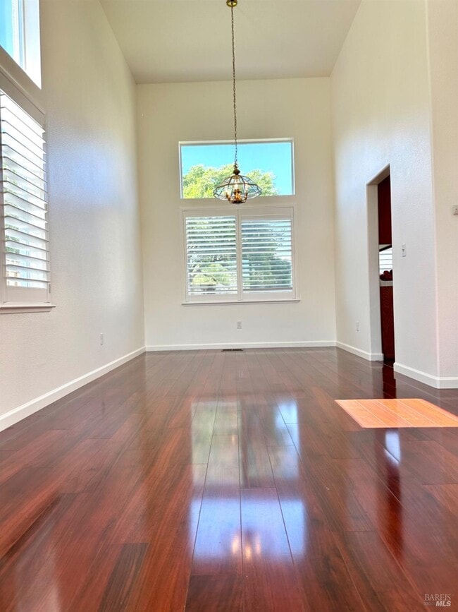 Building Photo - 622 Stonehenge Dr