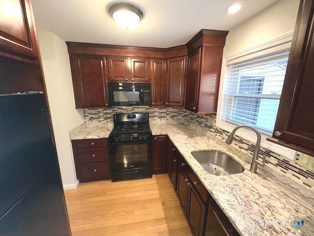 Building Photo - 97 Country Hill Rd