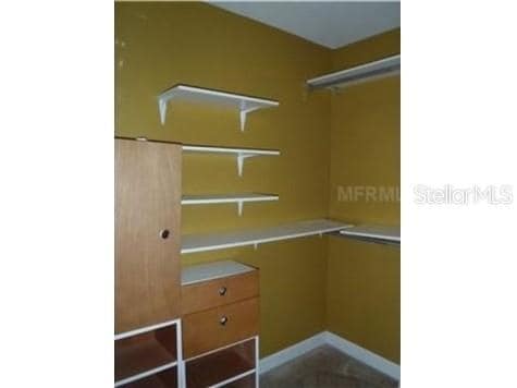 Building Photo - 18318 Bridle Club Dr