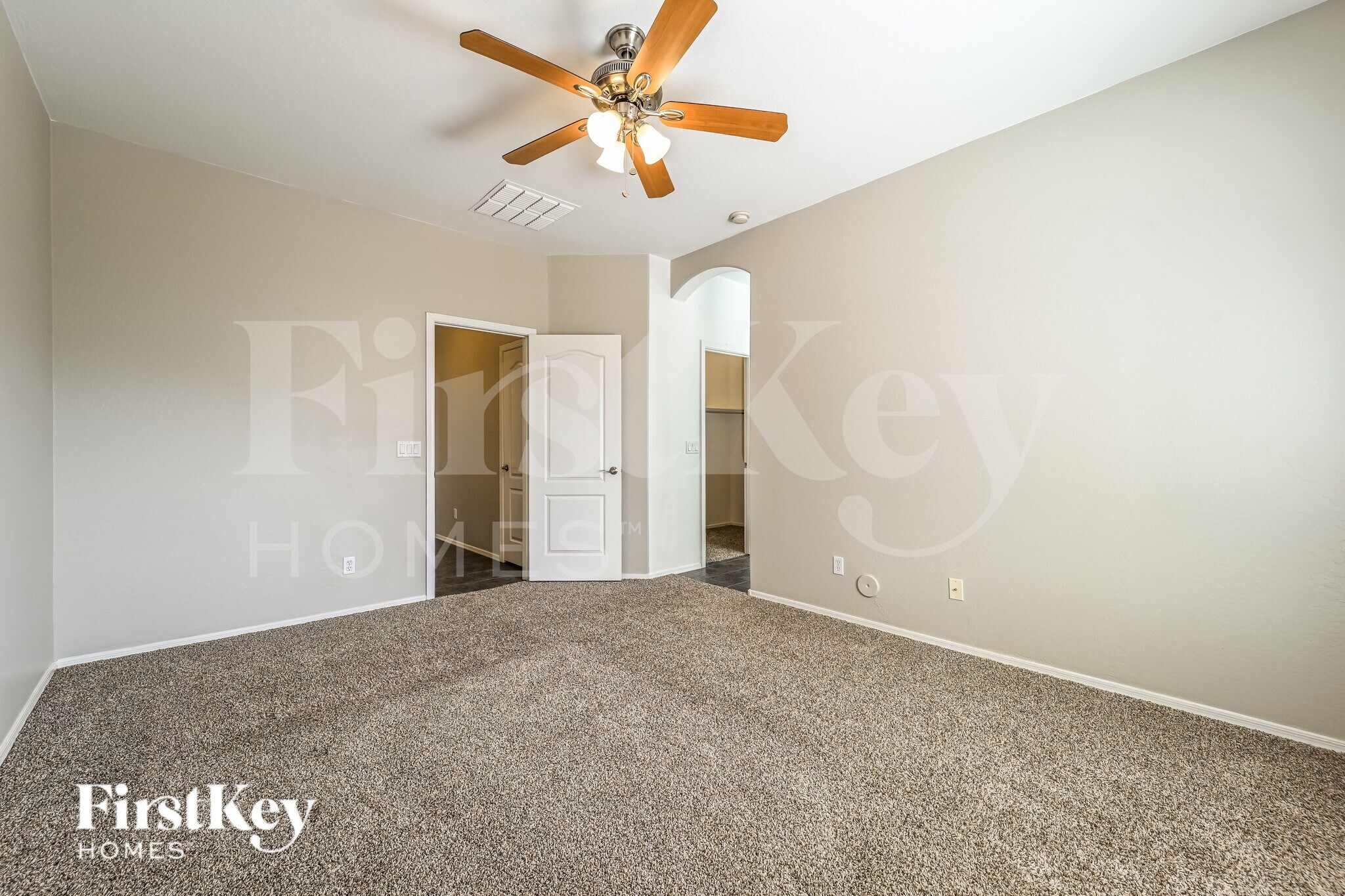 Building Photo - 14251 W Crocus Dr