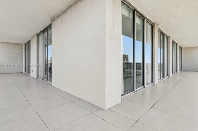 Building Photo - 3470 E Coast Ave