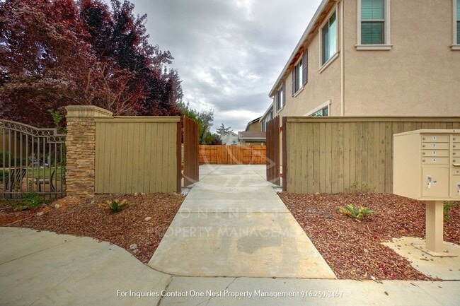 Building Photo - 3223 Le Bourget Ln