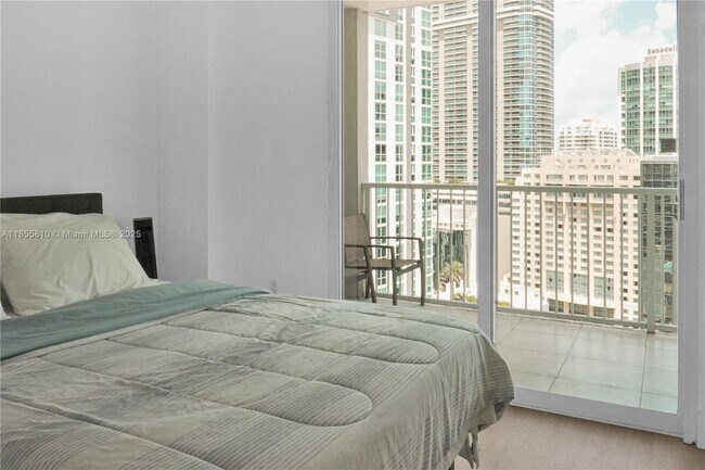Building Photo - 1250 S Miami Ave