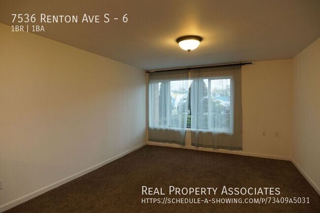 Building Photo - 7536 Renton Ave S