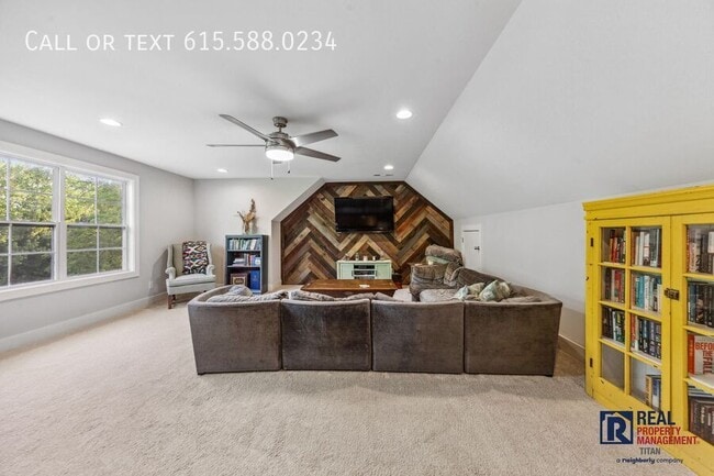 Building Photo - 141 Rivergate Dr