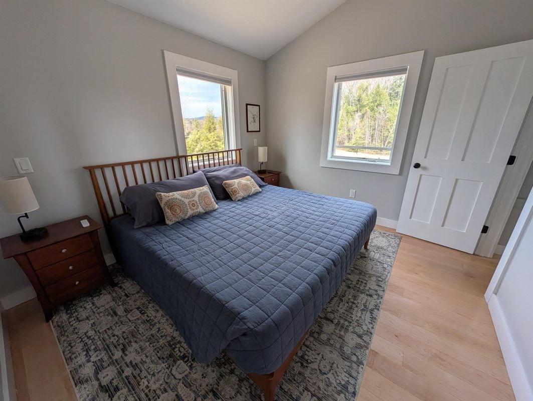 Building Photo - 274 Ragged Mountain Hwy