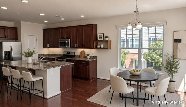 Building Photo - 25556 Palenza Terrace
