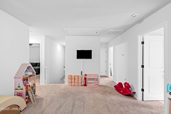 Building Photo - 95 Chestnut St