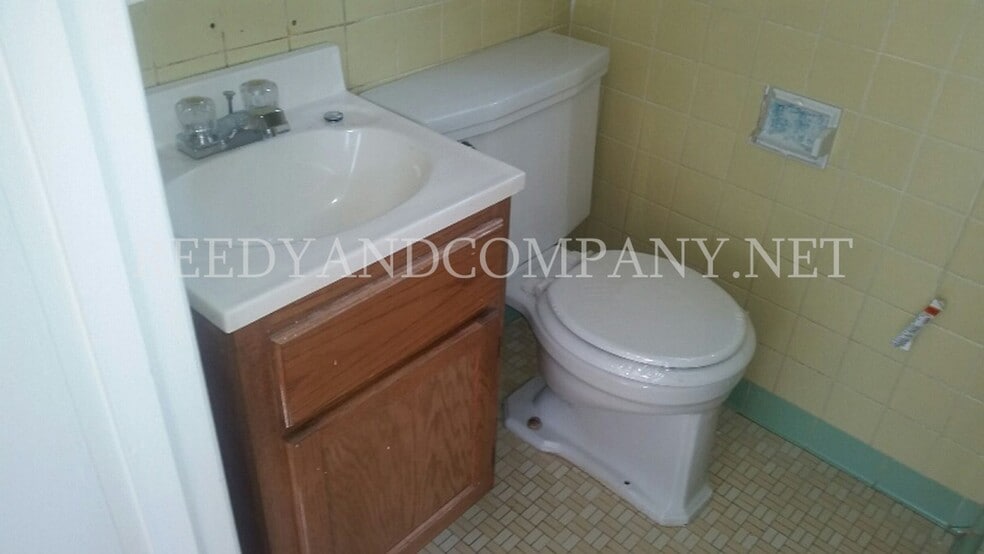 Building Photo - 3711 Buchanan Ave