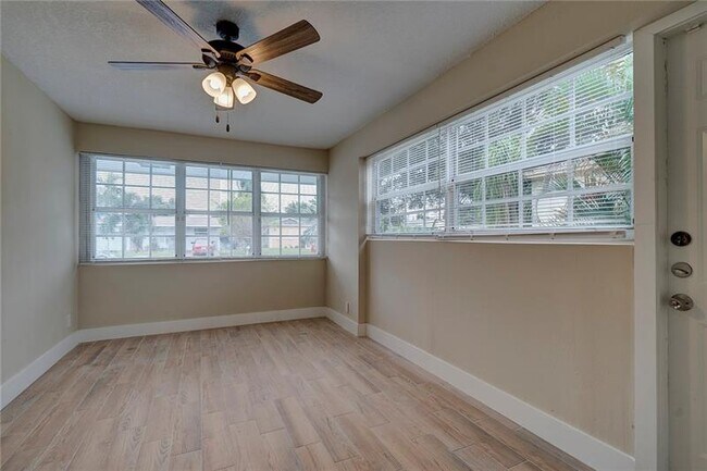 Building Photo - 6711 NW 8th St