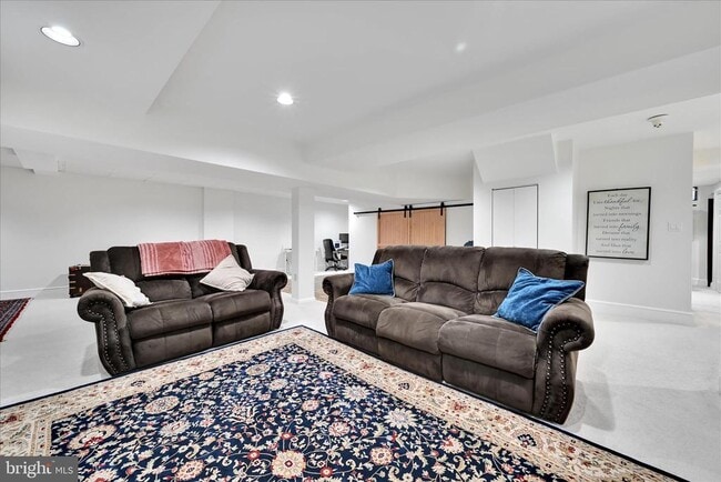 Building Photo - 1118 Jarvis Ln