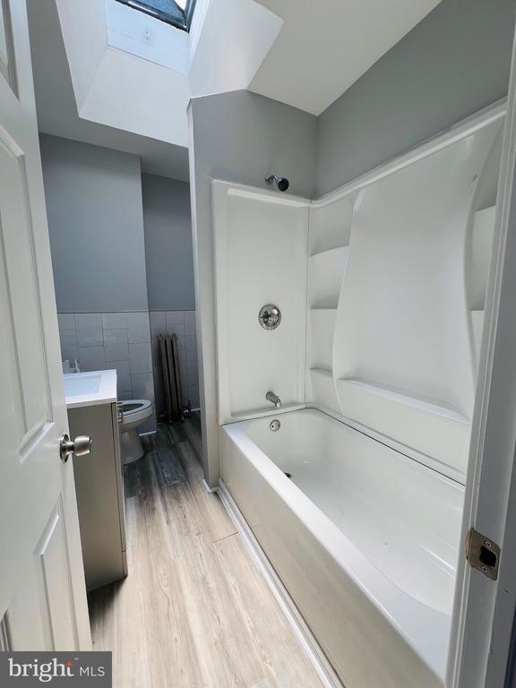 Building Photo - 1609 S 28th St