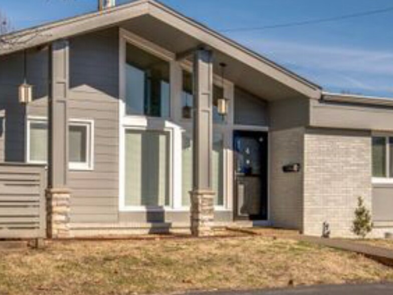 Building Photo - 1900 Richard Jones Rd