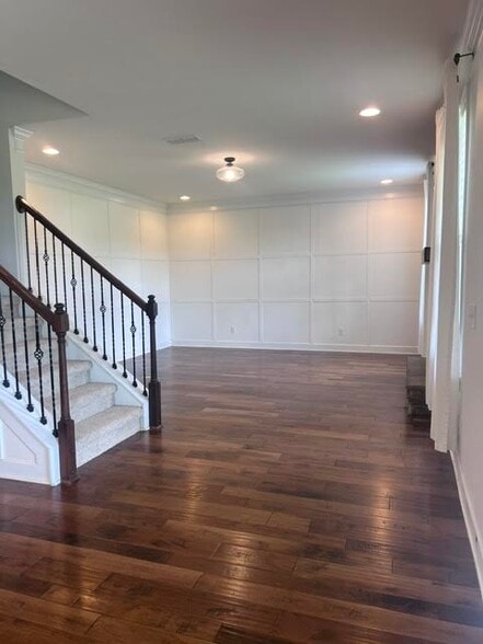 Building Photo - 4822 Genoa Dr