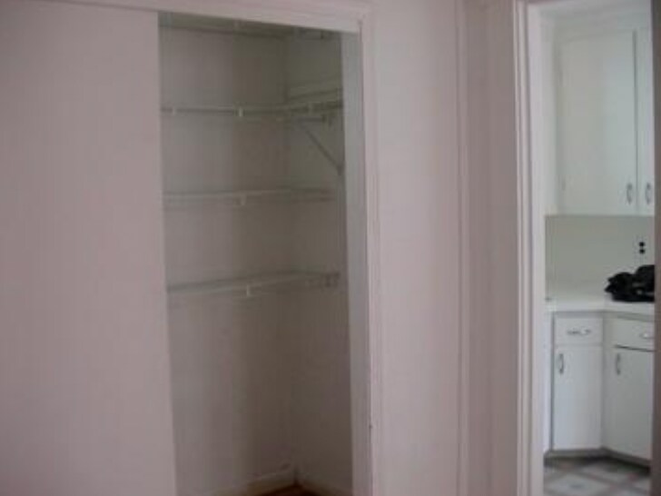 Building Photo - 13 Becket St