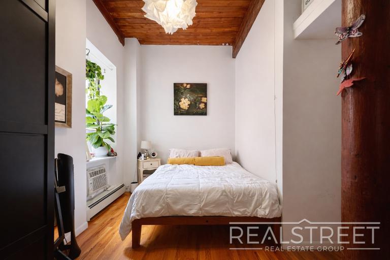 Building Photo - Designer Loft | 2 Bed / 2 Bath | ~1,000 SF | 12’ Wood Ceilings | Prime Prospect Heights