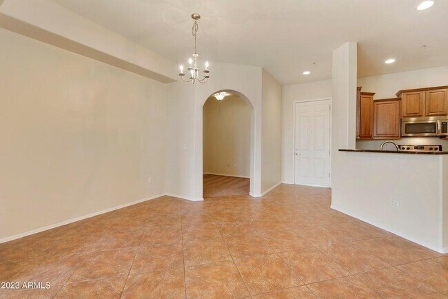 Building Photo - 14575 W Mountain View Blvd