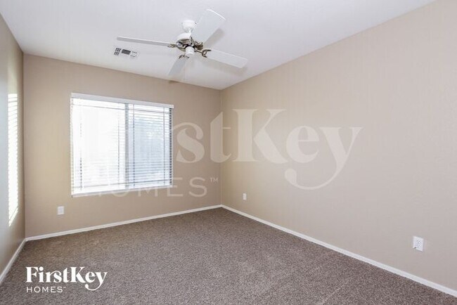 Building Photo - 17750 W Maui Ln