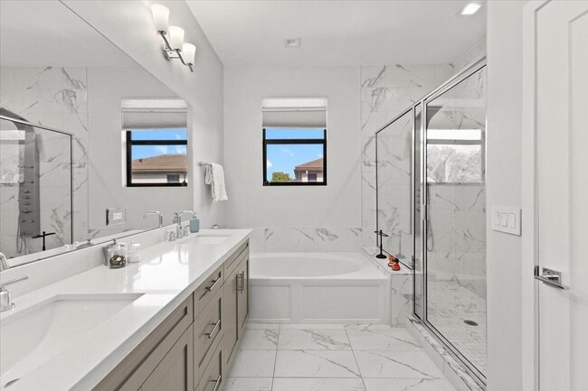 Building Photo - 4931 Whispering Way