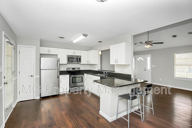 Building Photo - 141 Brookshire Dr