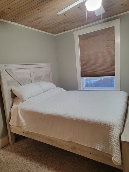 Bedroom - 185 Main St