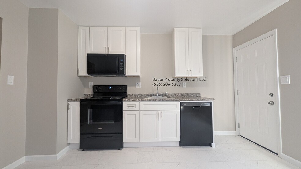 Primary Photo - 510 Cherry Ln