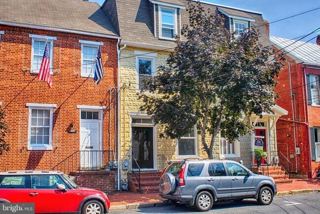 Building Photo - 217 E Church St