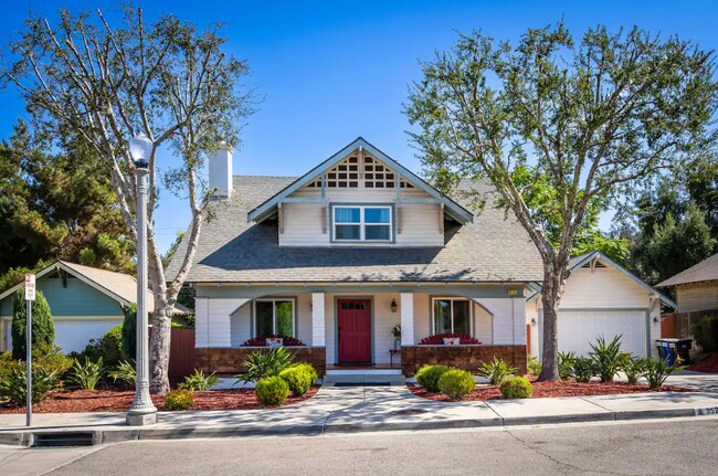 Primary Photo - 3523 Twogood Ln