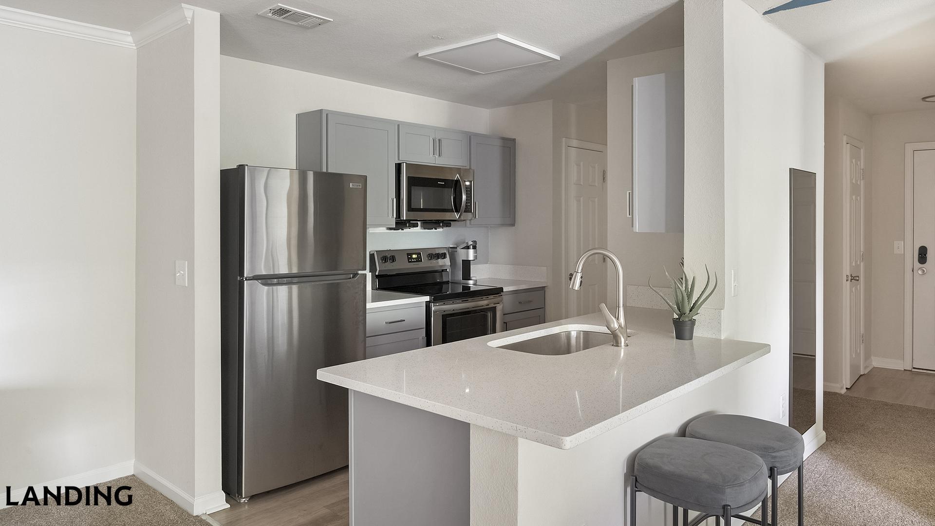 Building Photo - 210 Hillwood Blvd