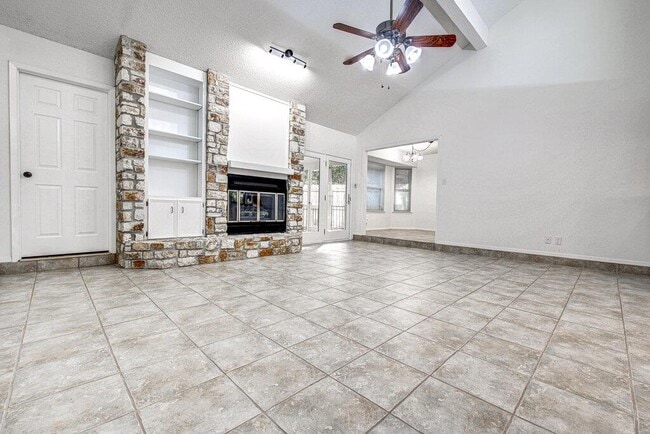 Building Photo - 11305 Pradera Dr