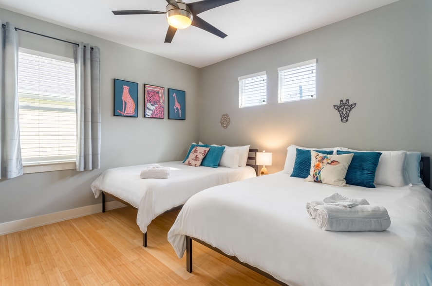 Building Photo - 3000 Neal St